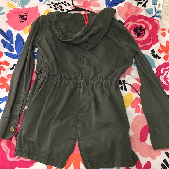 Army Green Anorak Jacket - Picture 3 of 3